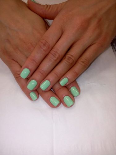 Mirela - Tehnician Unghii (3)